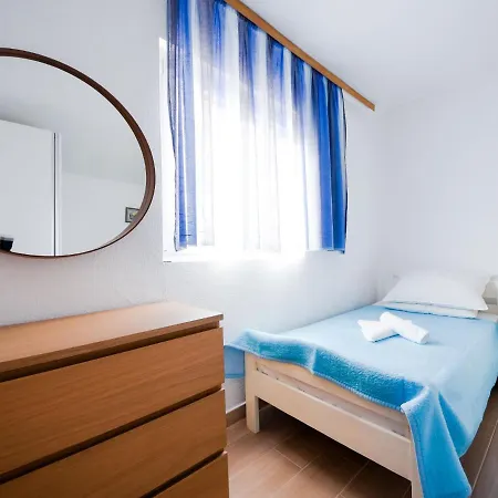 Apartment Vukic-5 By Interhome