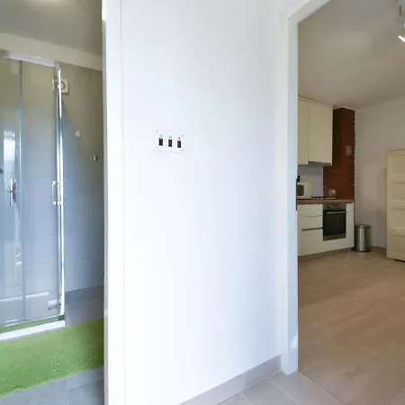 Apartman Vukic-5 By Interhome *