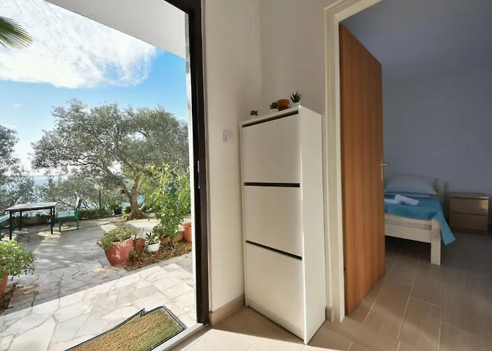 Vukic-5 By Interhome